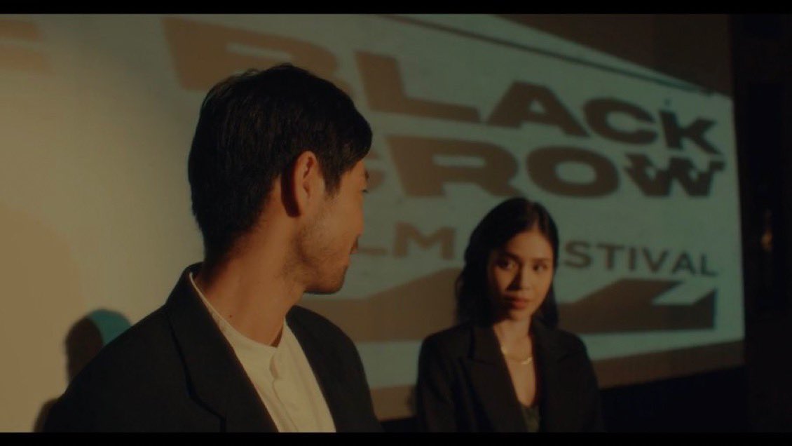 pipravy's tweet image. na para bang walang nanonood sa kanila 😭😭😭😭 #gitling