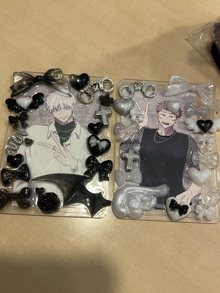 前に作ったトレカに友達がｷﾞｬﾝｷｬﾜケース作ってくれた〜〜〜ｯ💓💓💓鬼感謝…ｷｬﾜｲｲ…