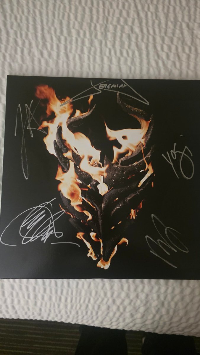 Heck of a show, <a href="/demonhunterband/">Demon Hunter</a>, as usual. Thanks for signing my records