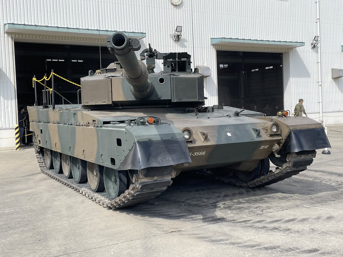 米軍実物　戦車　覗き窓　送料無料 米軍実物 戦車 覗き窓 送料無料 - メルカリ