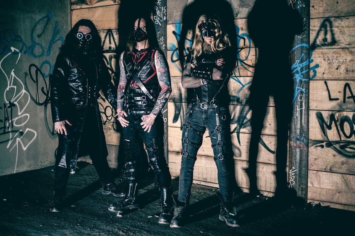 KarasuKiller's tweet photo. BLACK PESTILENCE JAPAN TOUR 2025

いよいよ来週金曜日にライブ
ツアーがスタートしまーす！
是非いらして下さい!!!
お見逃し無く!!! 🤘🏻

10/3 (Fri) 横浜 YOKOHAMA - EL PUENTE 
10/4 (Sat) 東京 TOKYO - PIT BAR
10/5 (Sun) 沼津 静岡 NUMAZU, SHIZUOKA - SPEAKEZ
10/7 (Tue) 名古屋 NAGOYA - HUCK FINN
10/8 (Wed) 京都 KYOTO - SOCRATES
10/9 (Thu) 大阪 OSAKA - HOKAGE 
10/10 (Fri) 広島 HIROSHIMA - CONQUEST 
10/11 (Sat) 岐阜 GIFU - KING BISCUIT
10/12 (Sun) 犬山 INUYAMA - HINAYUME