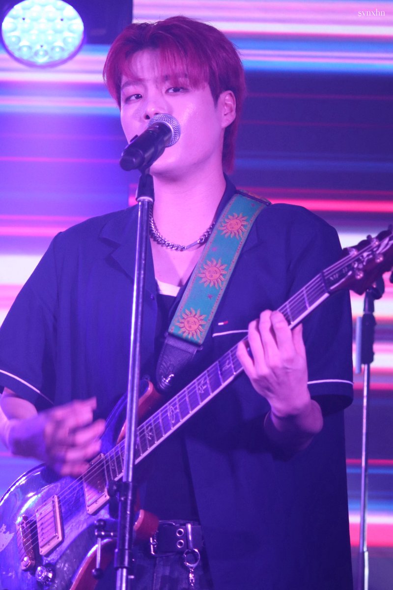 szl_jh_'s tweet image. 𝟤𝟧𝟢𝟫𝟤𝟢

#FISTBUMP #피스트범프 
#WOOJU #HYUNWOO #우주 #현우 #주현우 
@HW930_official