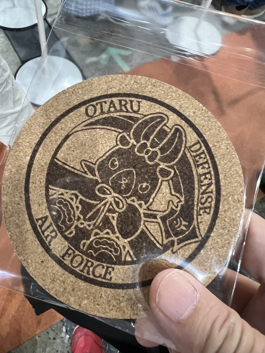 soukotake's tweet image. ミッションコンプリート❗️👀👌
RAZBAMさんのブースでVRヘリを体験してきました〜😆
プレゼントも頂いちゃいました！
VRとコレクティブとヘリ用スティック欲しい…
#TGS2025 
#RAZBAM