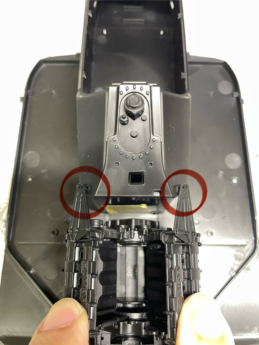 ビーマックス　マクラーレンMP4/4
仮組みしてますが…
海外メーカー初です。
どこかで間違ってますかね🧐