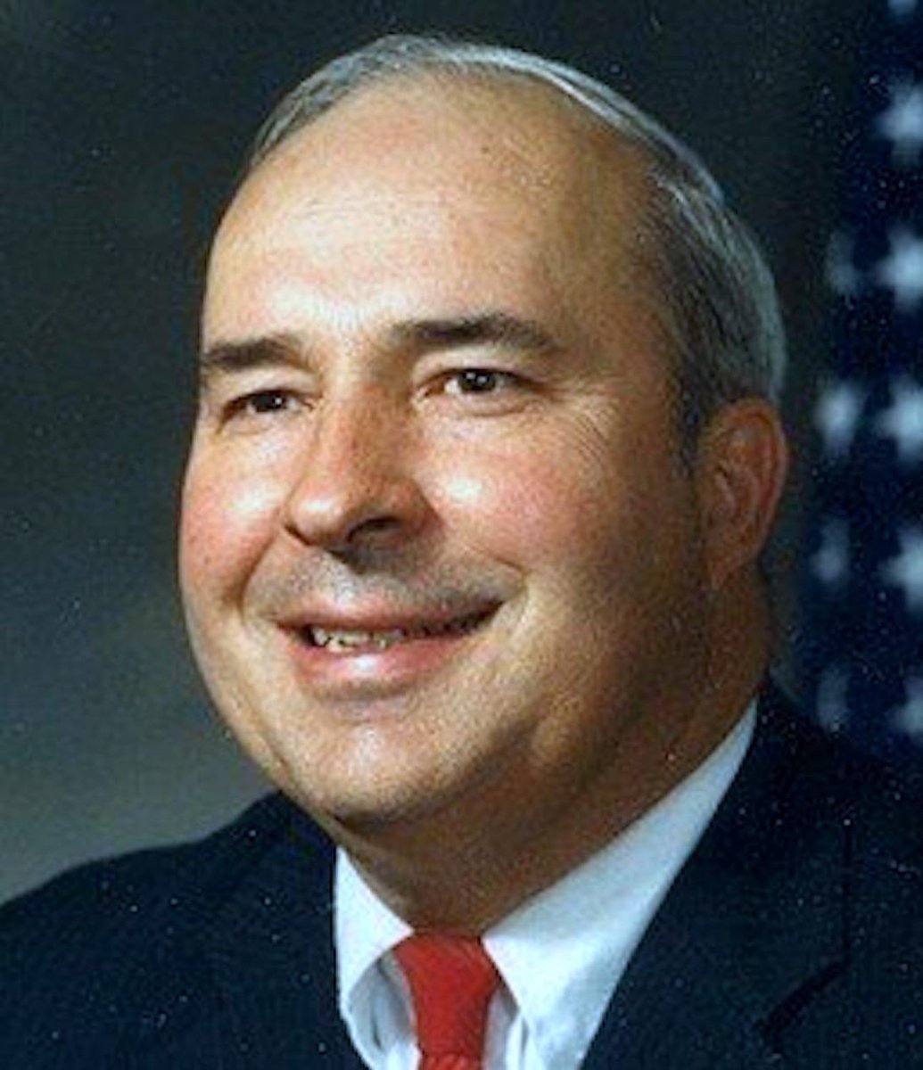 Toupée Guevara tweet media