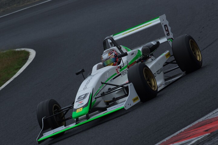 fmotor's tweet image. F-Be: 第11戦岡山決勝　金井亮忠が独走で今季３勝目 fmotor.jp/2025-fbe-rd11-… #formulabeat