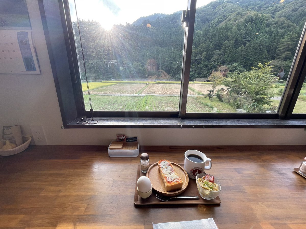NISSY2841353367's tweet photo. 急遽予定を変更して、今日の朝ごはんはこちら。
#モンキー125
#JB03
#朝カフェ
#じぶんのいろ薪ストーブカフェ https://t.co/Tk59Xn1CH5
