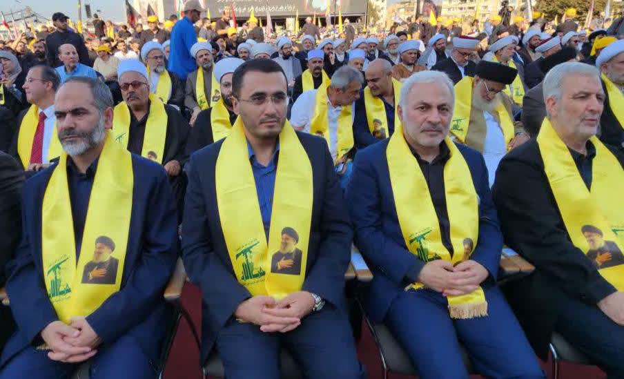 آنچه دیروز در لبنان دیدم، گویای حقیقتی روشن است:
حزب‌الله توانسته است با عبور از چالش‌های گذشته، خود را به طور کامل بازیابی کرده و با انسجام و قدرتی تازه در صحنه حضور یابد. این واقعیت، بیانگر تداوم اراده مقاومت در منطقه است.
#لبنان