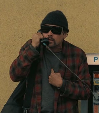 elsalonrojo's tweet image. Separared at birth?
#OneBattleAfterAnother
#TheBigLebowski
