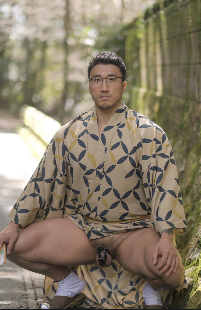 在工作上搞雄竞，在床上搞雌竞，挤兑挤兑同事，挖苦挖苦情敌，😐
📷<a href="/YuchiNiehPhoto/">nieh</a>
