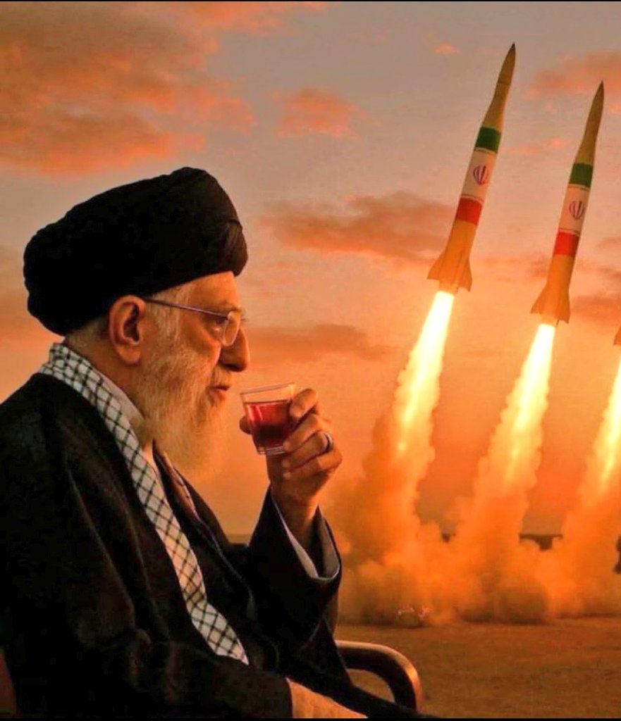 rkmtimes's tweet image. JUST IN🇪🇺🇮🇱🇮🇷🔥 Iran says, West forcing Iranian #IRGC to test something &apos;big&apos; under the UN&apos;s newly imposed Sanctions. 

🚨 Iran preparing to test it&apos;s first #Nuclear ICBMs capable of reaching Europe. 

🚨 Western Sanctions vs Iranian Nuclear test?