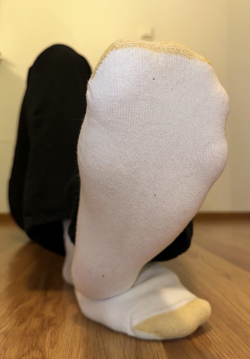 jack_royde's tweet photo. Whose dream is it to smell my socks? I think no one wants to do that or am I wrong? 🤔 Make your dream come true!🫵😈

#gaysocks #gaysockfetish #gaysocksworship #gaysniffingsocks #sockfetish #goldtoesocks #whitesocksfetish #malesocks #malesockfetish https://t.co/hmUsSlavzr