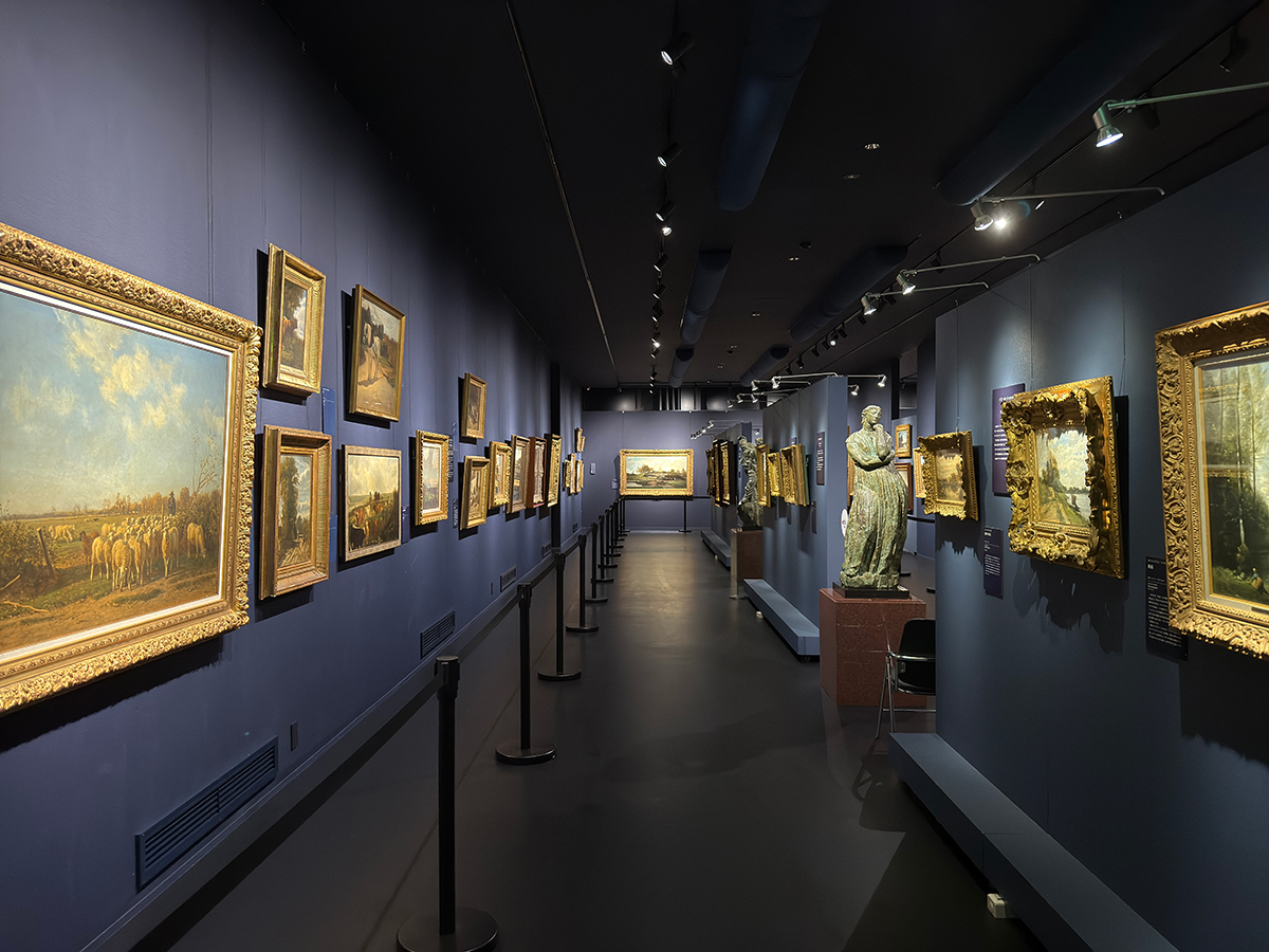 InternetMuseum's tweet photo. 【初公開作品も展示中】
ミレー、ルソー、クールベ、モネ、ルノワール…巨匠の名画を中心に約300点を展示。岡山県、山田養蜂場ギャラリーにて「自然賛歌 美しきバルビゾン派の世界」が開催中
カミーユ・コローによる油彩《霧の朝》は初公開
 https://t.co/1lvT6WNPiA 
#山田養蜂場ギャラリー https://t.co/ndT4u2YL0k