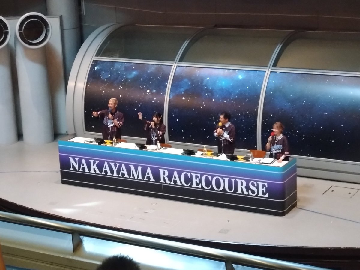 とあるトークショーを聞きに来た