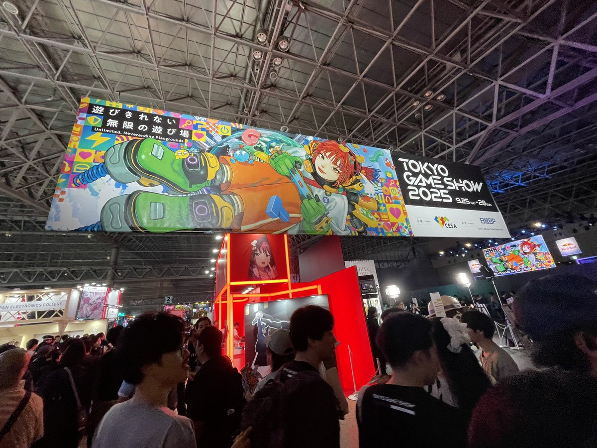 knives_potato's tweet photo. イマドキなゲームを学びにきた！
なお自分はプレステ2止まり…w
#TGS2025 https://t.co/y0KGV4RAIQ