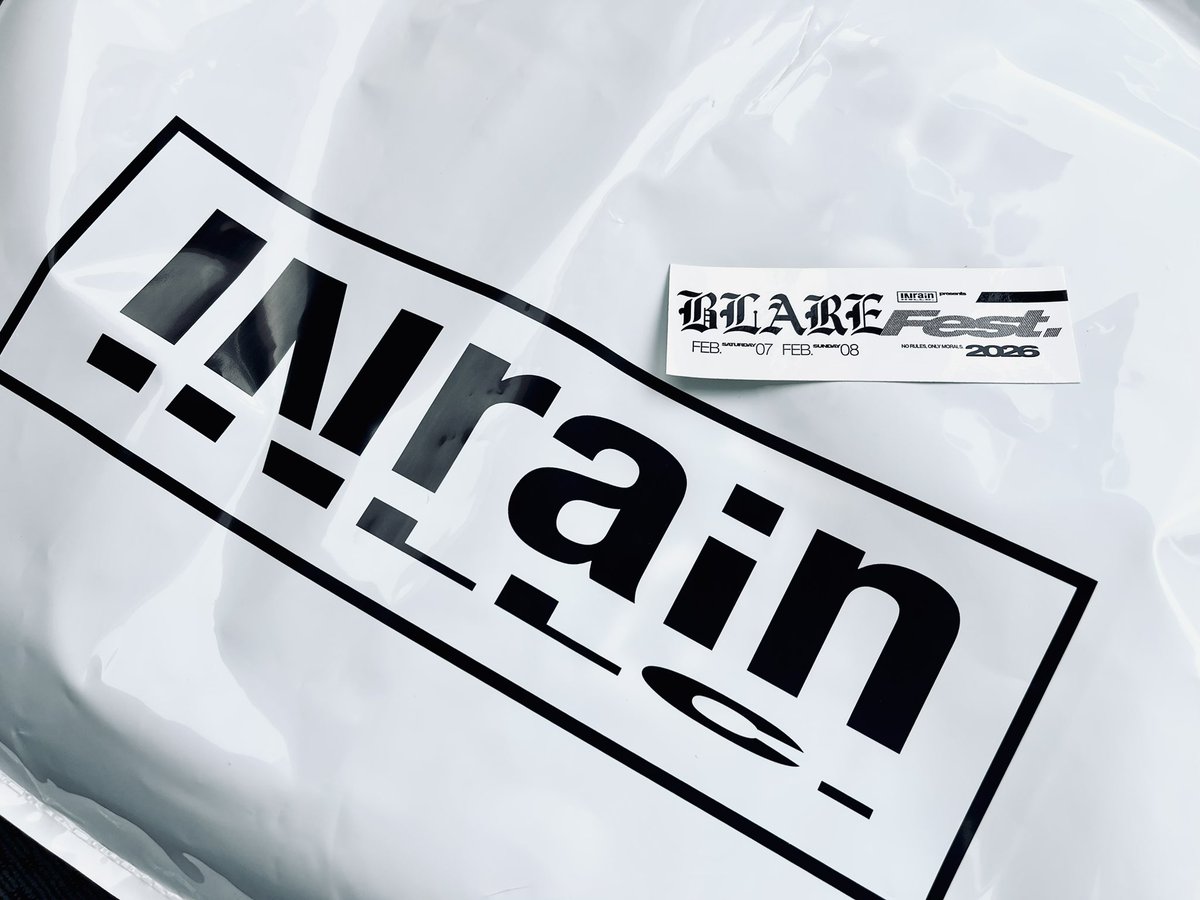 初日の物販列凄かった… #coldrain