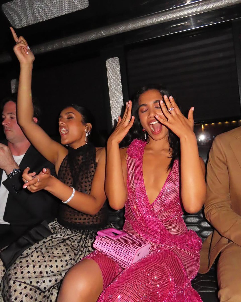 two things are true: pitt twt is still hell and I’m still here