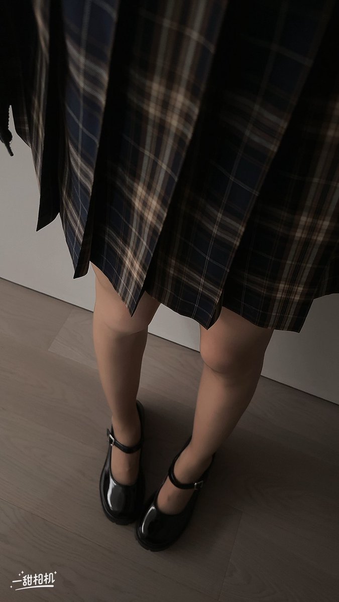 xuxuna333's tweet image. 咖啡色好可爱
#jk #足