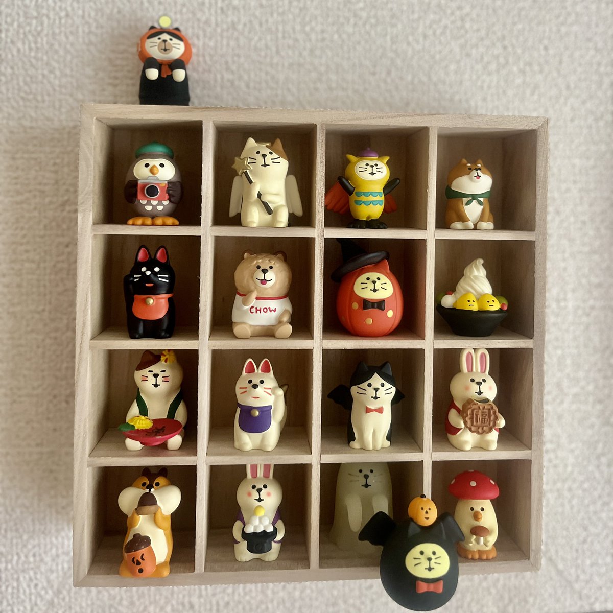 upa_concom's tweet photo. コンコンブル🌕🎃🍄
ちょっと小さめの子たち可愛いね
#コンコンブル https://t.co/GUItaxvZg8