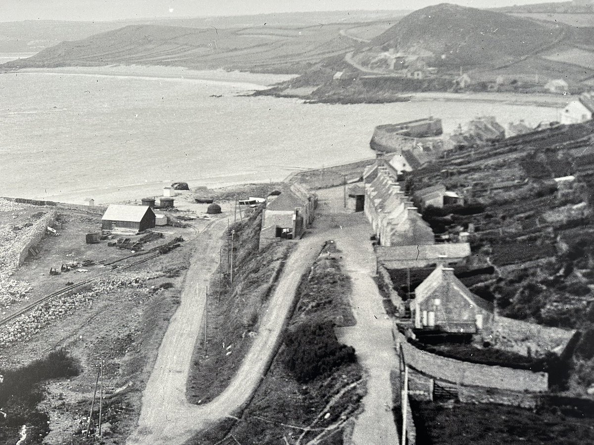 gnsymutterings's tweet image. #Dielette a lovely last minute trip to France 🇫🇷 on my friends boat with a lovely lunch followed by a two hour walk in the countryside with my son and my friend