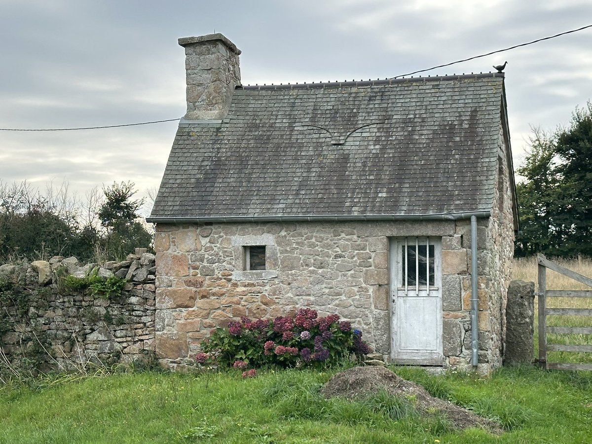 gnsymutterings's tweet image. #Dielette a lovely last minute trip to France 🇫🇷 on my friends boat with a lovely lunch followed by a two hour walk in the countryside with my son and my friend