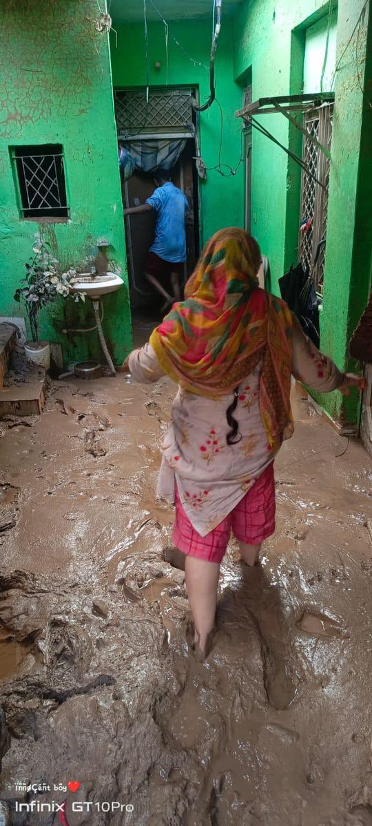 trust_sunrise's tweet photo. Floods in Jammu have destroyed    countless homes &amp; left families struggling to rebuild. Many have even lost their basic means to cook meals.
We are working on rehabilitating people &amp; urgently need gas stoves to support them. @SonuSood sir, your help can make a difference.#Flood https://t.co/XFq1eHoY0v