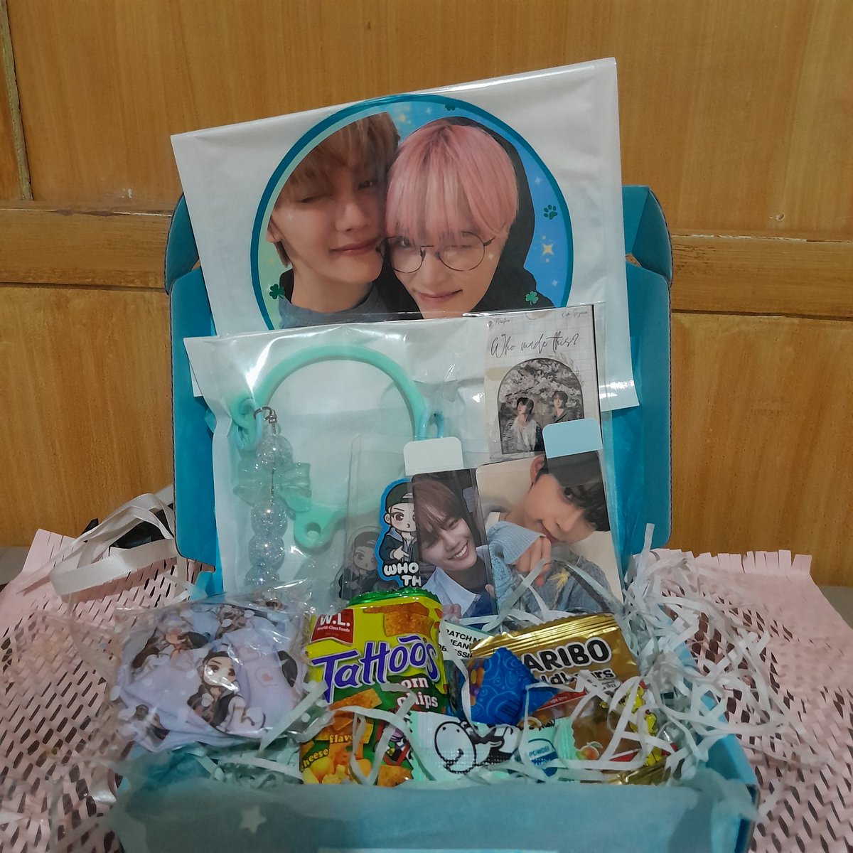 vvithjebes's tweet image. @2binzPh good aftie, dumating na po yung kit (* ´ ▽ ` *) super pretty ng inclusion and ng packaging, thank you so much for this 2binzful event and kit !! 💌

#WhoMadeThis #2BinzMadeMe