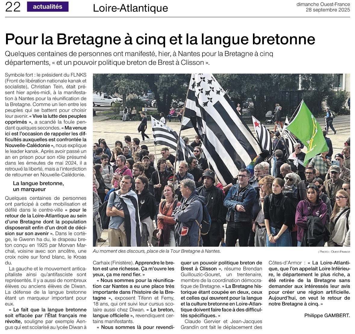 #Naoned / #Nantes   
"Pour la Bretagne à cinq et la langue bretonne"

Ouest-France — 28/09/25
•
#44BZH #DécidonsEnBretagne #LangueBretonne #BZHG #Brezhoneg #Breton

<a href="/CoordinationBZH/">Coordination.Democratique.BZH</a>
