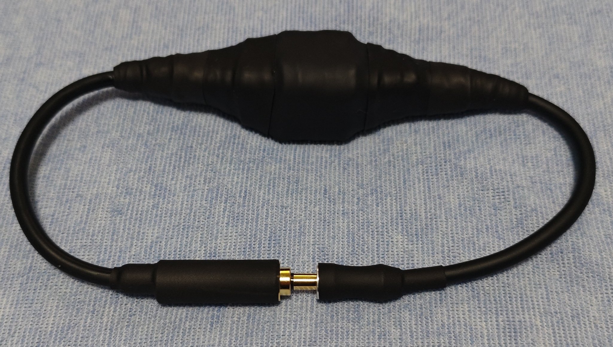 カ*ョ様 【最新作】1000段式カタパルト搭載　4.4mmメス-4.4mmオス 最新作】1000段式カタパルト搭載 4.4mmメス-4.4mmオス 約40cm