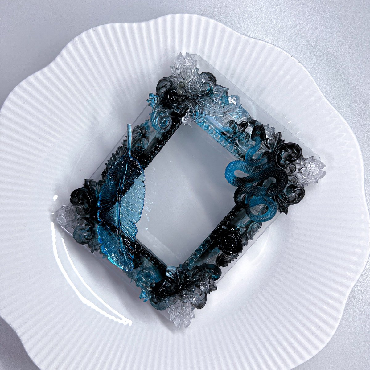 💙 #RT + #Follow 이벤트 💙

리트윗 + 팔로우 해주신 한 분에게 사진 속 탑로더를 보내드립니다.

윗치폼에 더 다양한 탑로더들이 있으니 많은 관심 부탁드려요!

#탑꾸 #탑로더 #액자탑로더 #레진탑로더 #플룬탑꾸