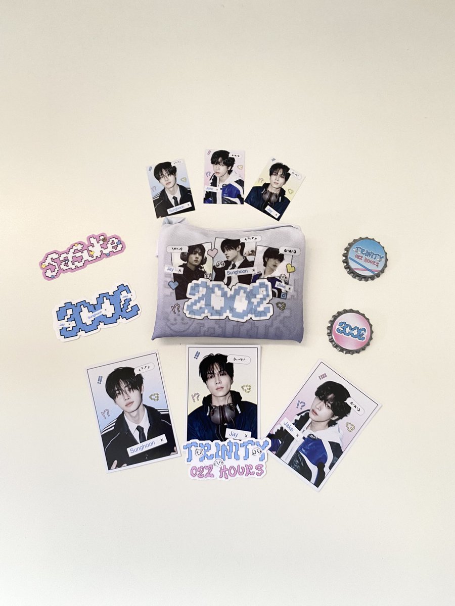 02ZHOURS's tweet photo. [ GIVEAWAY edisi 02Z COVER ]

02z Kit untuk 2 orang beruntung 🎁
Ada foldie bag dan printilannya sesuai digambar 🫶🏻 (1 kit / winner)

🌽Rules :
🥛RT + like this tweet
🧀Reply ss proof streaming cover Jay, Jake dan Sunghoon 

02Z COVER ALL COMPLETE 🖤

(End 10.10) Good Luck ✨ https://t.co/wDSgWJEX1w