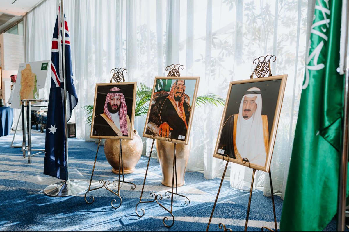 Alithefirst04's tweet photo. Saudi National Day in Sydney 🇸🇦🇦🇺 https://t.co/eDQCgfdAjV