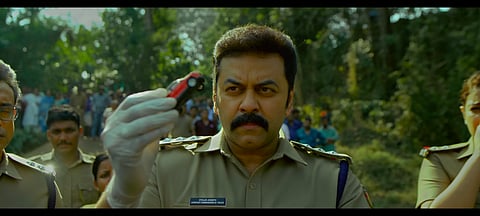 am_Migrade's tweet image. Indrajith’s power-packed comeback is loading ❤
Teaser itself is pure hype 📈💥
No matter what, I’ll be seated for this raw &amp;amp; intense thriller 🤌🏻🔥

#Dheeram | #IndrajithSukumaran

Teaser: youtu.be/4nbvjo0NtZo?si…