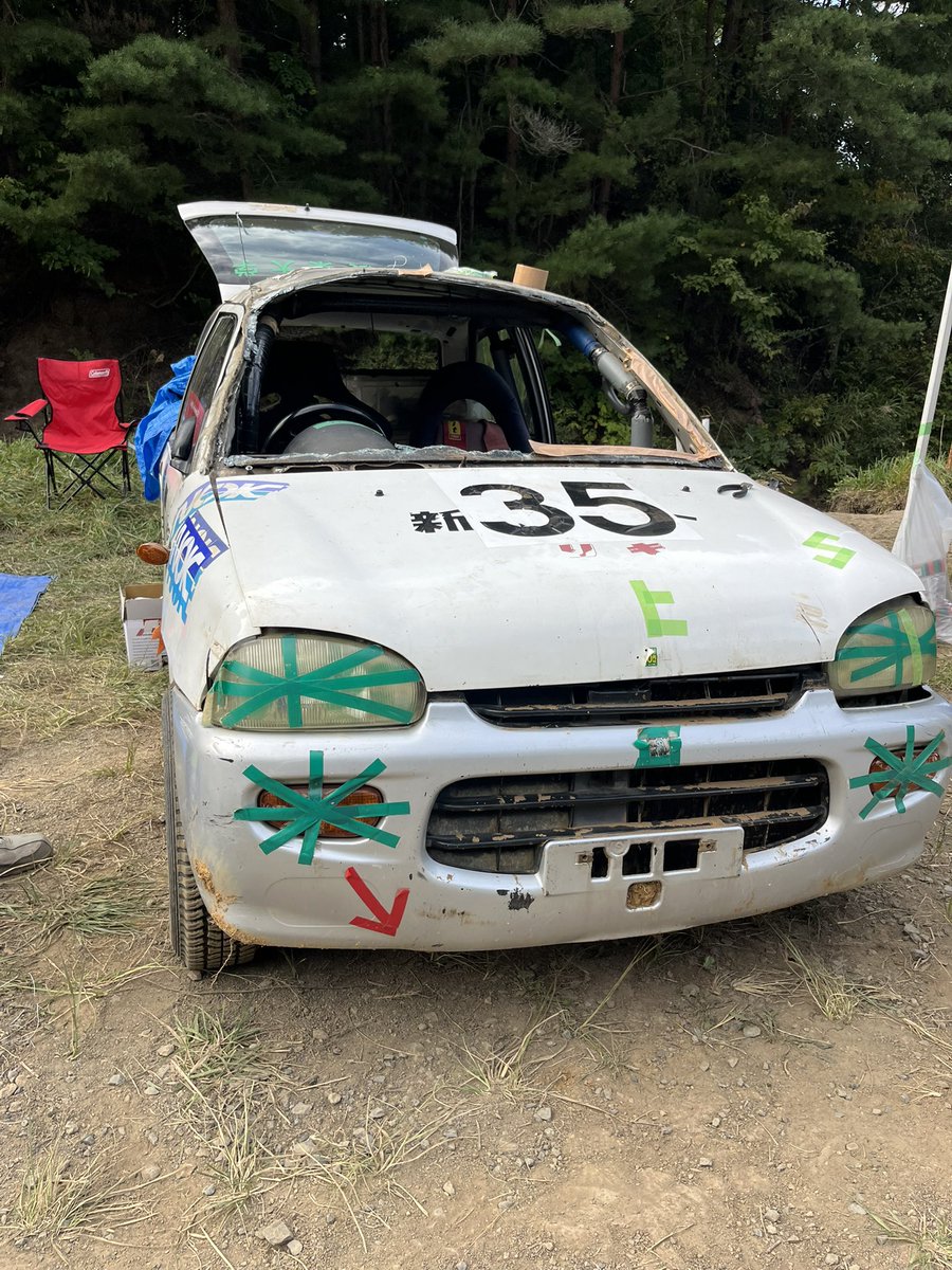 順調に走行を重ねておりましたが横転を喫してしまいました､､､。
参加されていた大学、並びに運営の皆さま走行を止めてしまい申し訳ありませんでした。

大会までに間に合うよう修復に努めます‼︎