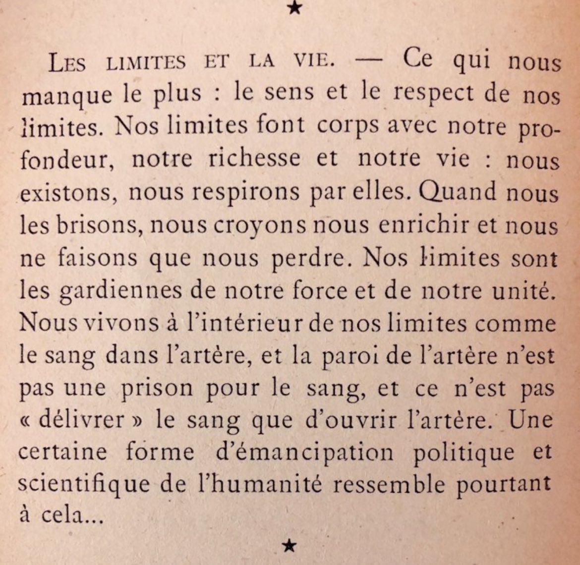o_vincit's tweet photo. @Rnitot « Il n'est pas de société possible sans la stabilité et la continuité des diverses formations sociales, y compris les plus humbles. Le paysan, l'ouvrier, l'artisan héréditaires comptent parmi les éléments les plus solides et les plus distingués de la nation. » https://t.co/nhj2WjowYW