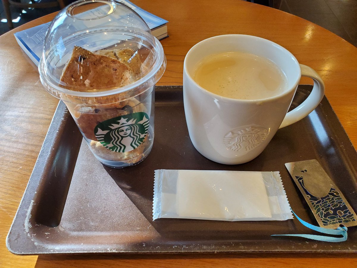 co2kroiz's tweet photo. ほうじ茶クラシックティーラテ
美味すぎるんご https://t.co/OoavpihmjM