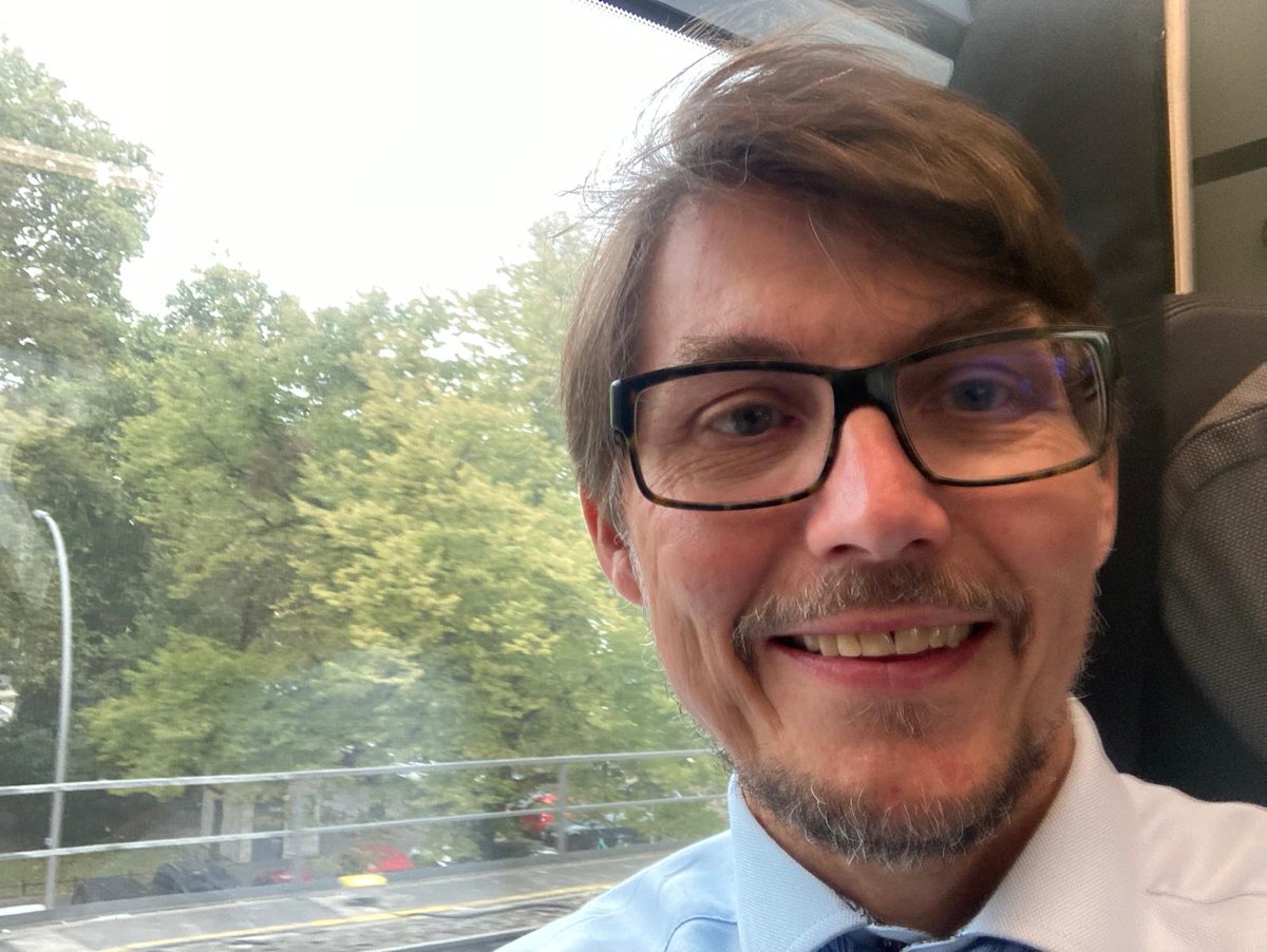 ✅ Haushalt 2025/26 – 111 Mrd. € Einsparpotenzial aufgezeigt.
✅ Neue AfD-AG Kernkraft gegründet – ohne Kernkraft keine sichere Energieversorgung.
📷 Meine Rede zum Haushalt 2026 finden Sie hier: schmidt-afd.de/.../26-09-2025…...
#AfD #Bundestag #Haushalt #Kernkraft #Karlsruhe