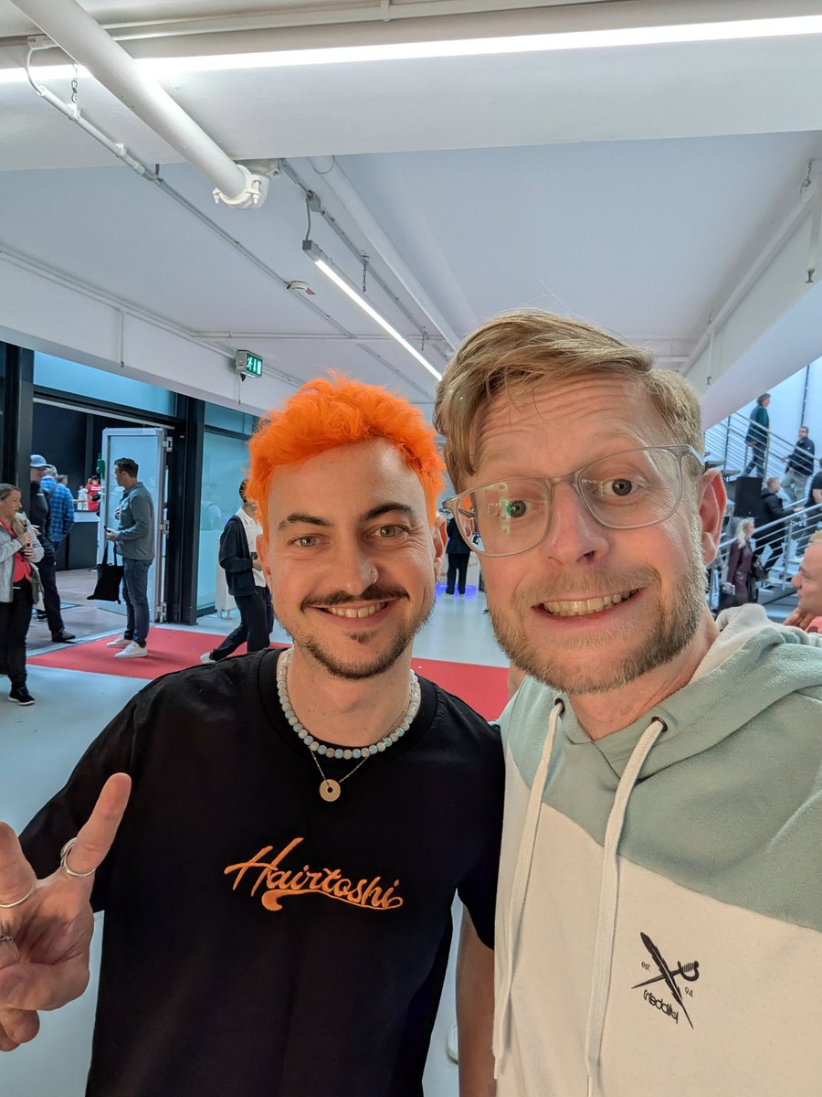 Danke <a href="/Hairtoshi_21/">⚡️Hairtoshi ₿✂️</a> 

Er hat Gestern wieder einen Menschen aus mir gemacht 🤣