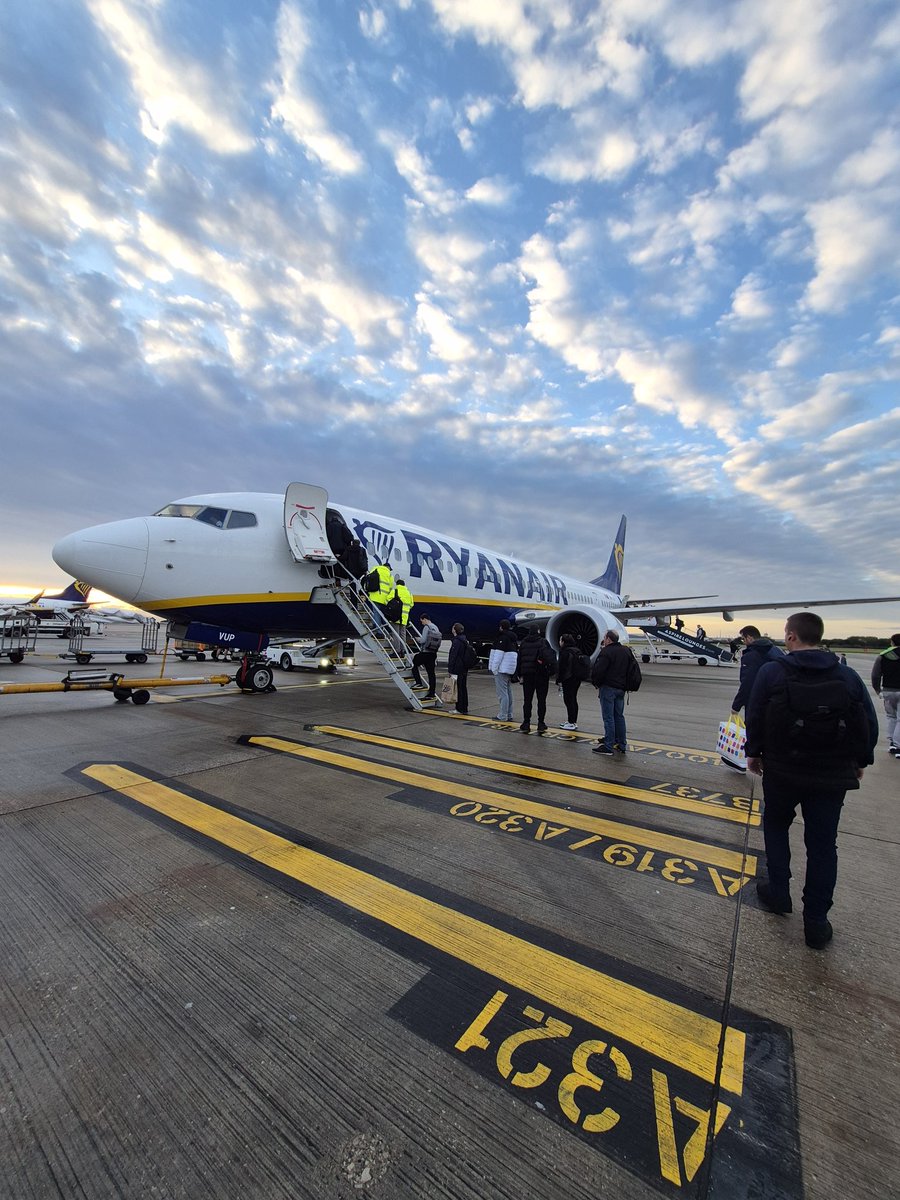 CMLFC__'s tweet image. Galatasaray (A) via Bulgaria 🛩