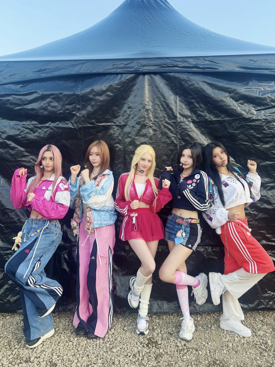 X_in_official's tweet image. [📸]

250927 거제시민의 날

#XIN #엑신