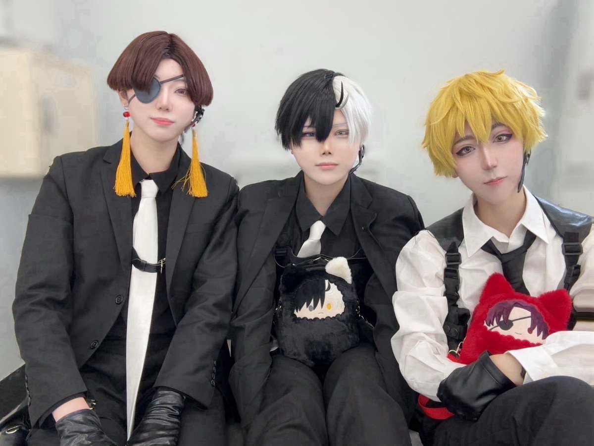 ⚠︎︎Cosplay  コスプレ⚠︎︎
初めての夜アコで初めてのWBやりました！
絶賛WBハマり中なので、もしかしたらもっと色々やるかもです
次は池ハロ〜