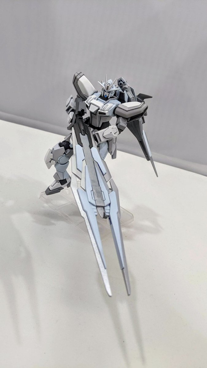 TAn_TimeNovel's tweet photo. #俺のオリジナルガンダム見てくれ
#ガンプラ
OO Silver Swords https://t.co/1jk7LTF4Jx