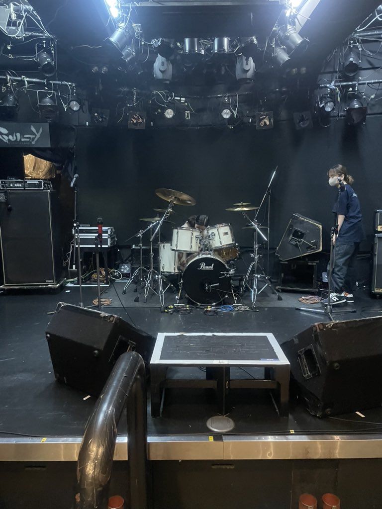 リハ開始！
待ってるよー。

<a href="/INDIGBand/">IN-DIG【9/28 渋谷GUILTY】</a>