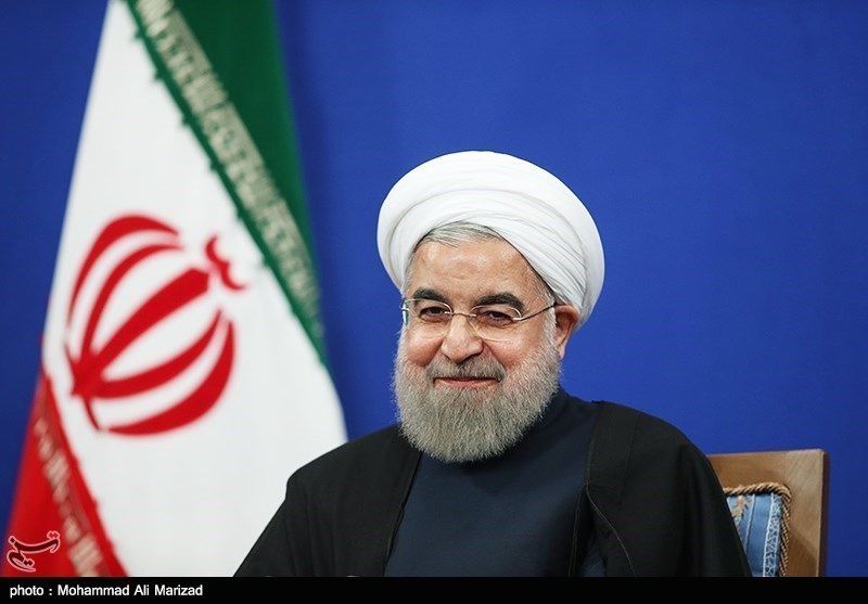 رئیس‌جمهور سابقِ ایران ، آقای روحانیِ خائن؛ ده سال وعده‌های دروغت ما جوان‌ها رو پیر کرد. آرزوهامون سوخت، آینده‌مون عقب افتاد. با خنده‌های شیطانی و وعده‌های پوچت، شادی دشمن رو خریدی نه جوان ایرانی رو. خائنی‌به‌خاطر فریب، برجامِ دروغین و دست در دست دشمن بودن.

#محاکمه_روحانی_ظریف