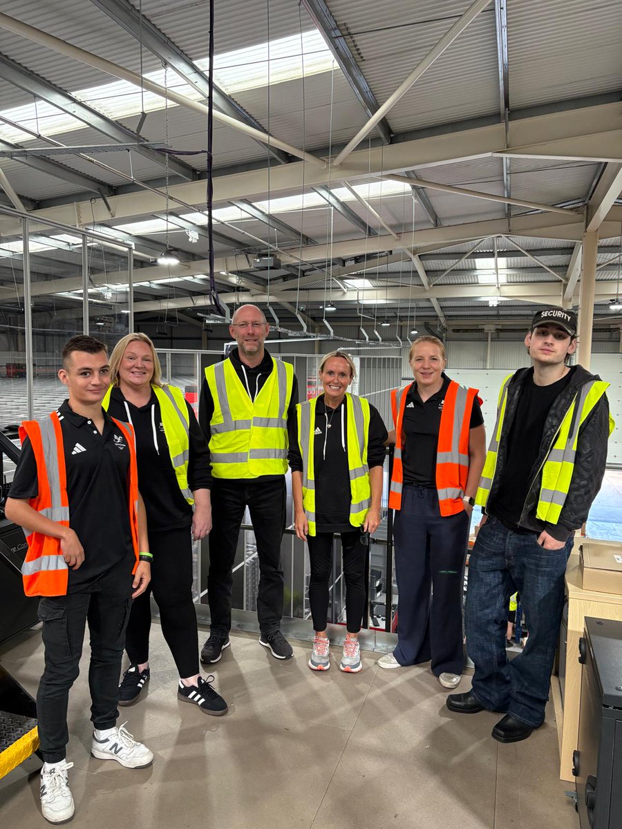 Tîm Cymru 🏴󠁧󠁢󠁷󠁬󠁳󠁿 Team Wales tweet media