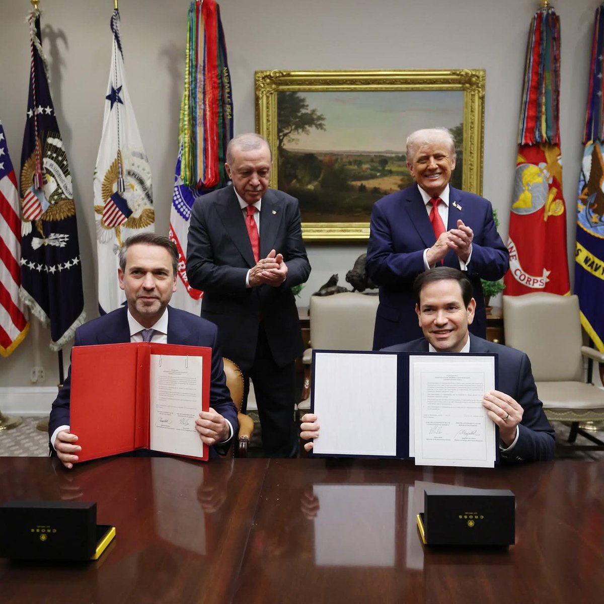 Açın kombileri artık gaz Patronuyuz.
2045 yılına kadar ABD den gaz alacağız. Akıllara gelen soru?  Kendi Doğal Gazımızı kendimiz çıkarıcaktık.