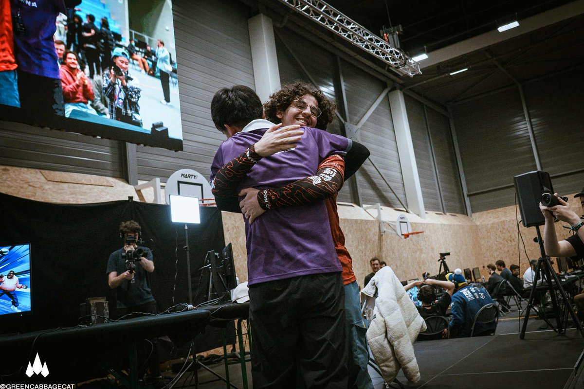 YunhaLee_photo tweet media