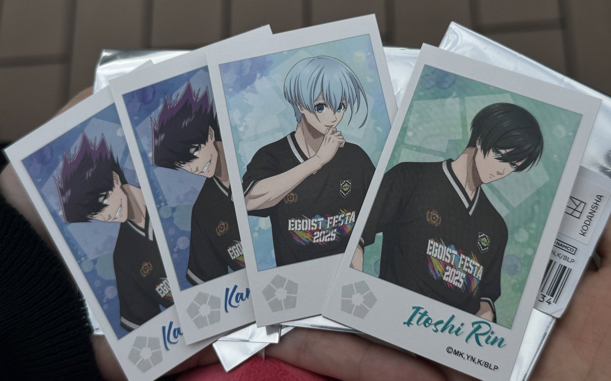 交換　ブルーロック　ブルロ　エゴフェス　特典　チケット風カード

【求】蜂楽

【譲】チケット風カード:玲王
フォト風カード:凛、氷織、烏、乙夜、斬鉄

※画像にはありませんが所持しております