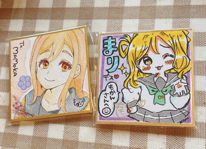 ももかちゃんとデートしてきた 楽しかった 笑いすぎて暑いw 可愛い鞠莉さんの色紙もらった またあそぼー!!