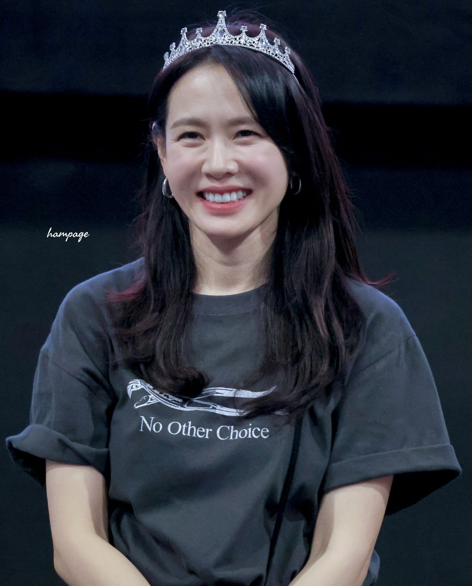 250928 영화 #어쩔수가없다 무대인사

👸

#손예진